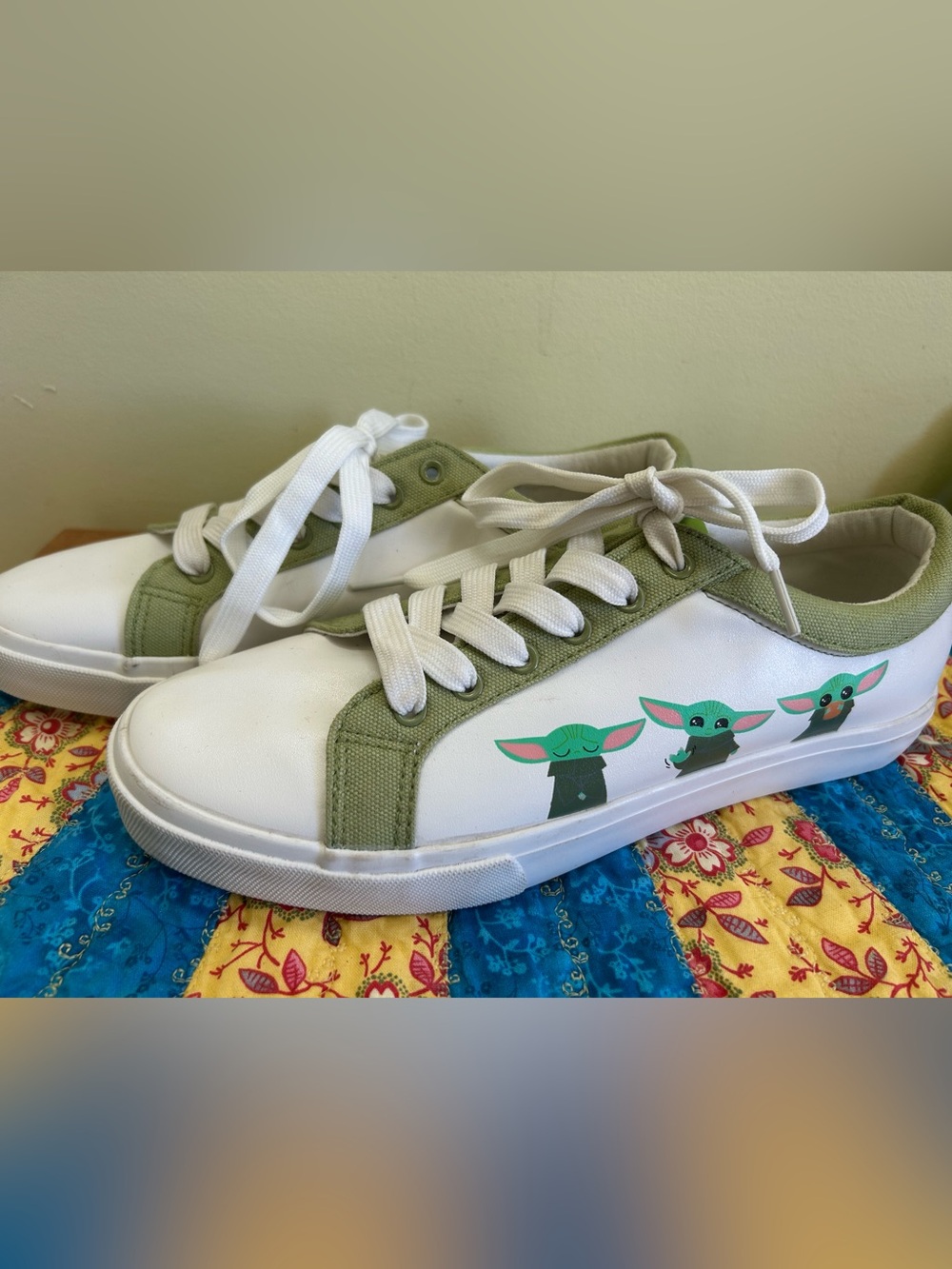 Star Wars Mandalorian and Grogu Character Disney Sneakers Women 9